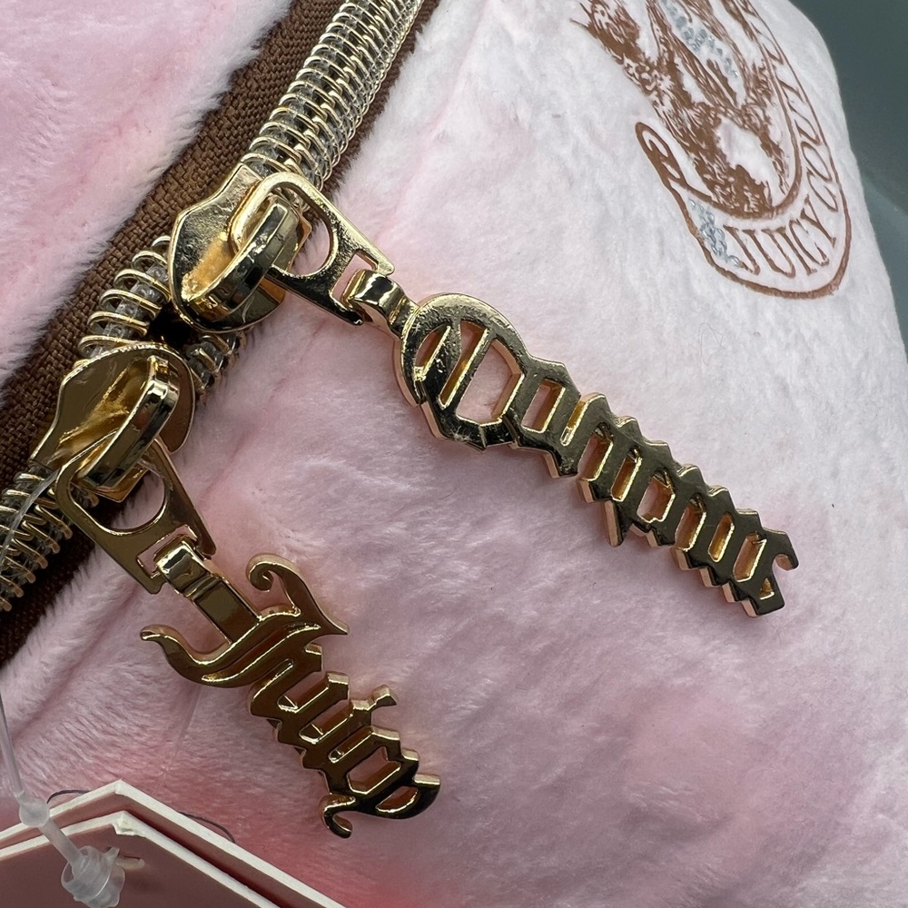 Juicy couture pink velour cosmetics bag - Picture 8 of 10